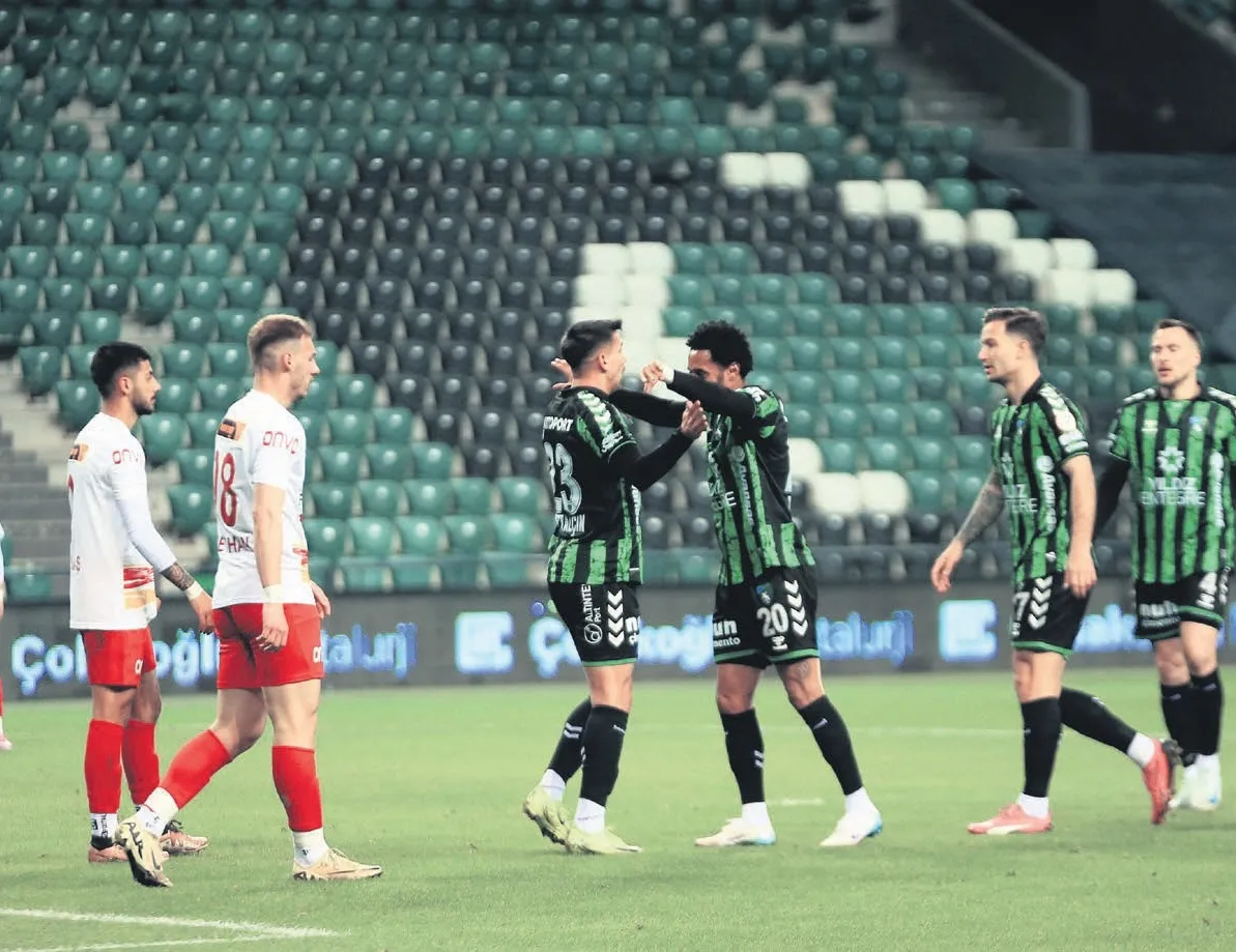 Kocaeli’den süper resital