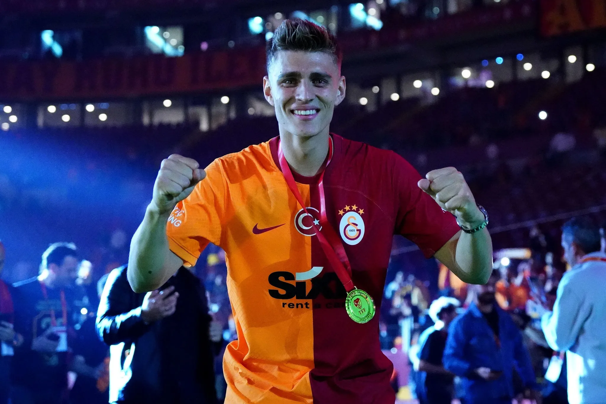 İşte Galatasaray'ın yeni sağ beki! Doue olmadı o geliyor - 2