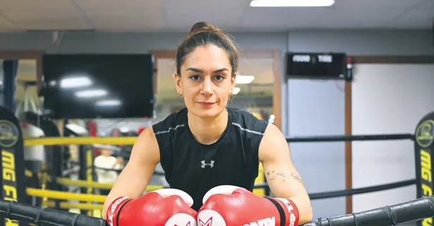 10 yıllık hemşire 3 kez kickboks dünya şampiyonu oldu!