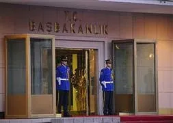 Başbakanlık ve bakanlıklara yeri atamalar