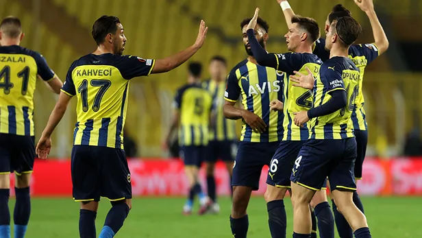 uefa-konferans-ligi-play-off-kura-cekimi-canli-izle-konferans-ligi-kura-cekimi-canli-veren-yabanci-kanallar-fenerbahcenin-rakibi-kim-oldu-1639397970910.jpg UEFA Konferans Ligi Play-Off kura çekimi canlı izle! Konferans Ligi kura çekimi canlı veren yabancı kanallar! Fenerbahçe'nin rakibi kim oldu?-6