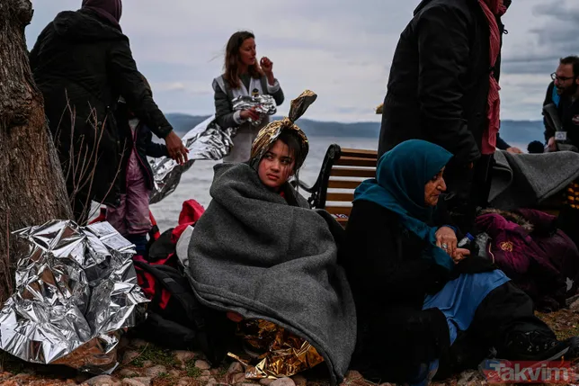 Mülteciler akın akın Yunanistan'a gidiyor! Meriç Nehrini yüzerek geçtiler