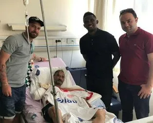 Eto’o’dan anlamlı ziyaret