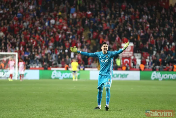 Altay Bayındır'ın Alanyaspor'dan yediği gol Fenerbahçe taraftarını çıldırttı! Sosyal medyadan tepki yağdı... - 23