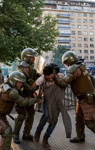 Şili'de "acil durum" ilan edildi