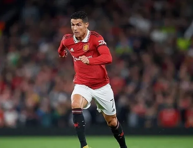 Ayın futbolcusu Ronaldo