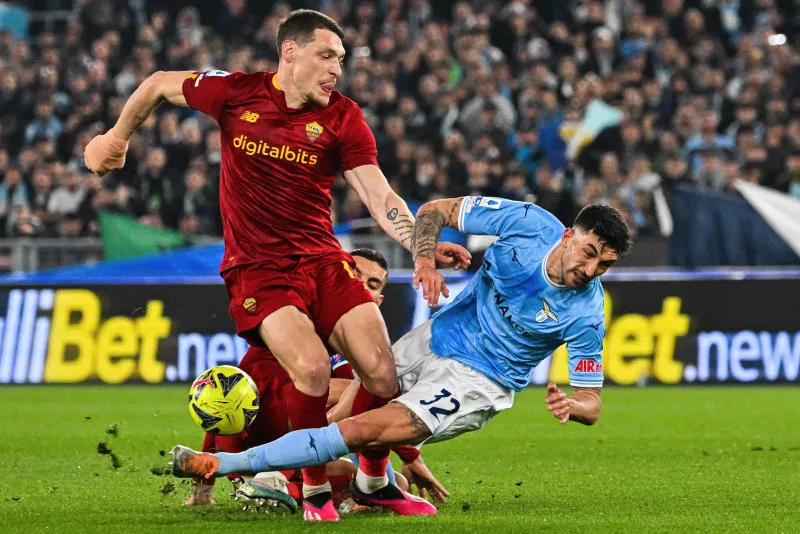 Galatasaray'dan Fenerbahçe'ye yılın transfer çalımı! - 19