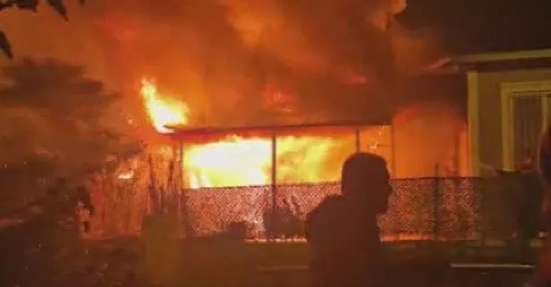 Depremin ardından yangın... Aile korku dolu anlar yaşadı: "Evden nasıl çıktığımızı bilmiyorum"