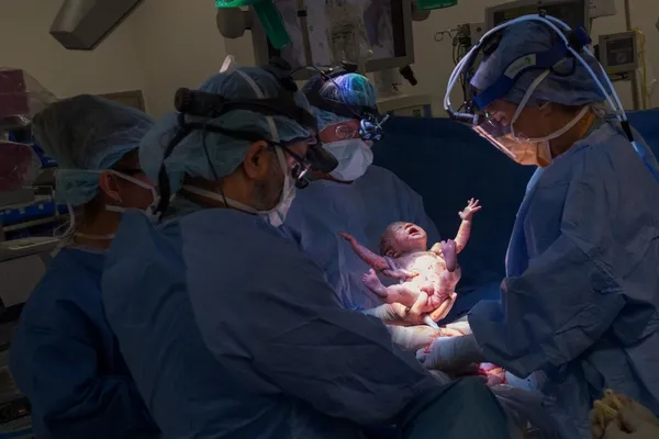 ingilterede-saglik-sistemi-cokuyor-mu-londrada-artik-evde-yapilacak-dogumlarda-ambulans-garantisi-verilemiyor-1609013277541.jpg İngiltere'de sağlık sistemi çöküyor mu? Londra'da artık evde yapılacak doğumlarda ambulans garantisi verilemiyor-3