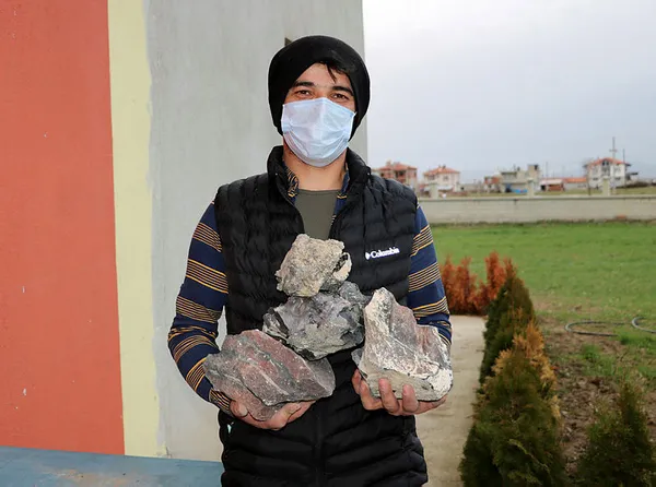 1617271081416.jpg Gramını 3 dolardan satmadı! Bin pişman oldu! Göktaşı sandığı cisim bakın ne çıktı...-2