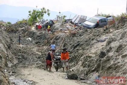 Deprem ve tsunaminin vurduğu Endonezya’da korkutan gelişme! Cesetler sahile vurmaya başladı