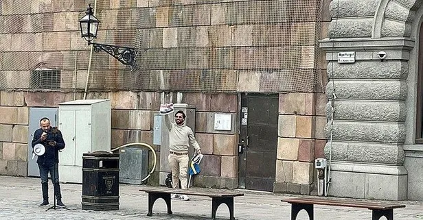 Danimarka'da Kur'an-ı Kerim'e bir alçak saldırı daha! Türk Büyükelçiliği önünde polis koruması eşliğinde kalleşçe yaktılar