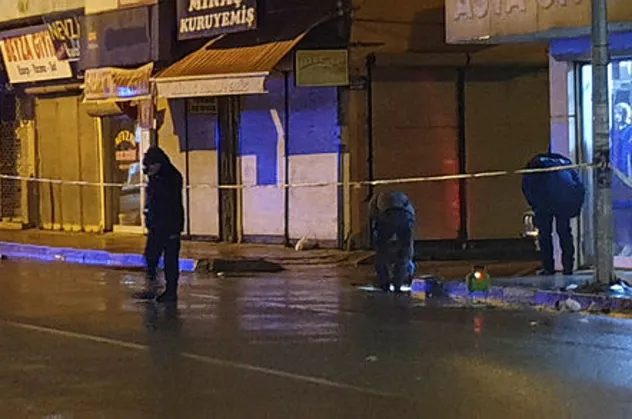 Osmaniye'de silahlar patladı! Biri esnaf 3 kişi yaralandı