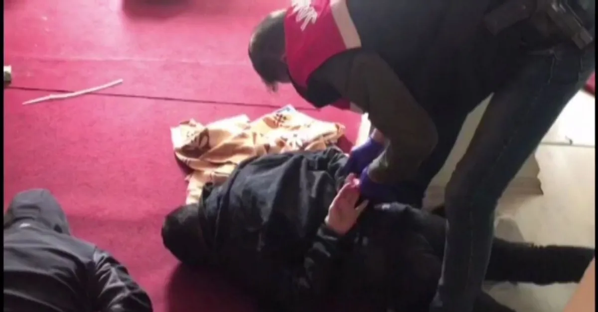 İstanbul Fatih'te kadınları önce fuhuşta kullanıp sonra uyuşturucu taşıtan örgüte darbe!  3 şüpheli yakalandı