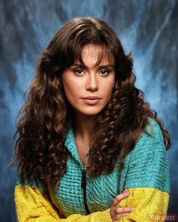 Sosyal medyada 90’lar rüzgarı! Ünlü isimleri hiç böyle görmediniz! Çağla Şıkel, Yasmin Erbil, Şükran Ovalı, Nilperi Şahinkaya... - 39