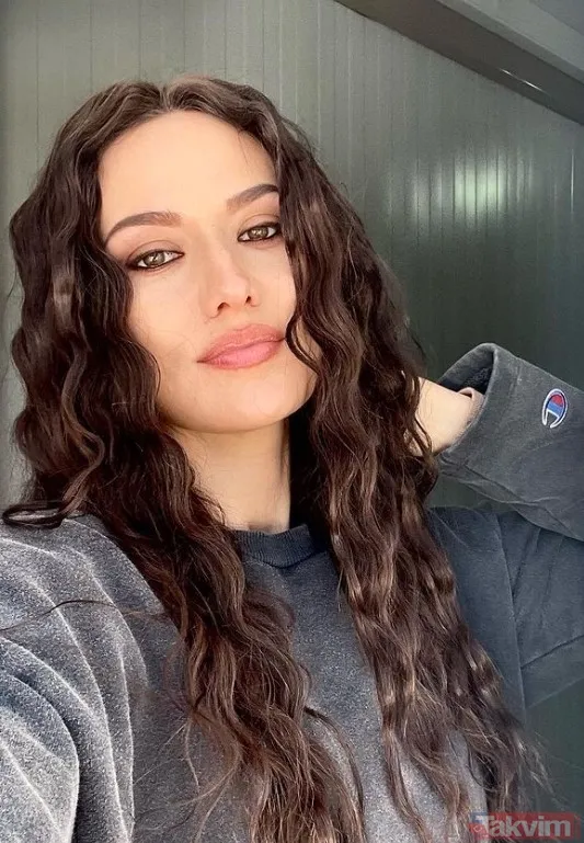 Burak Özçivit'in eşi Fahriye Evcen'den ayrılık mesajı! Alparslan Büyük Selçuklu'nun Akça Hatun'u üzdü: "İlmek ilmek..." - 15