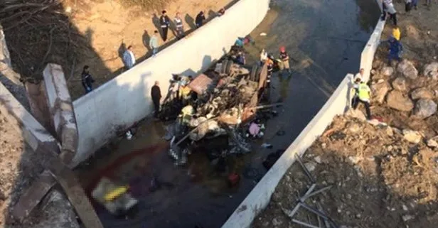 İzmir’de 22 göçmenin öldüğü kamyon faciasıyla ilgili 5 gözaltı