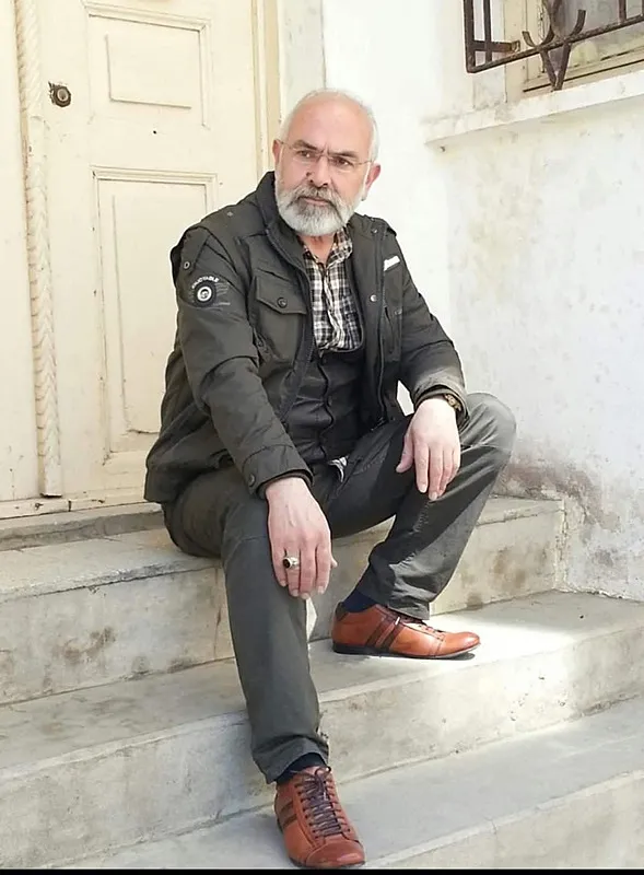 oyuncu-yavuz-cetinden-aci-haber-65-yasinda-kansere-yenik-dustu-1745485942059.jpeg Kaynak: İHA