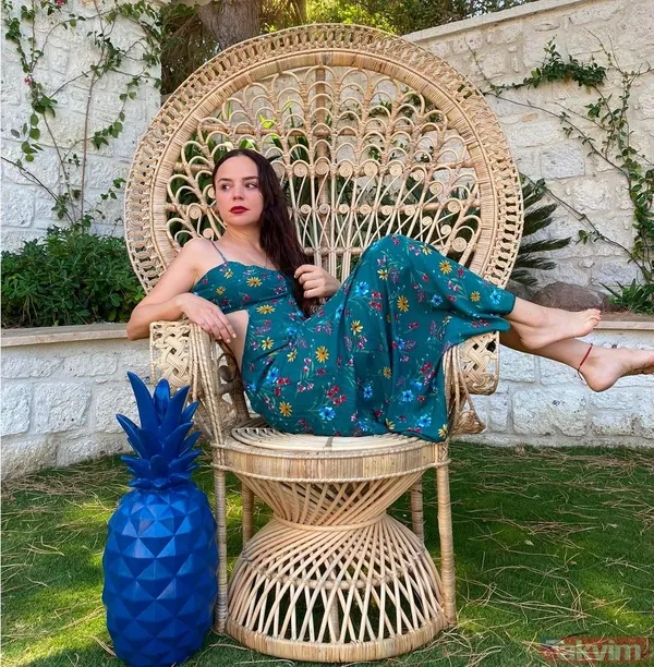 Kıvanç Tatlıtuğ ile Beren Saat'in sahil fotoğrafları sızdı sosyal medya yıkıldı! Aşk-ı Memnu'dan yıllar sonra Beren ve Kıvanç... - 19