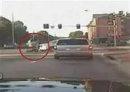 Genç futbolcu ölümden döndü