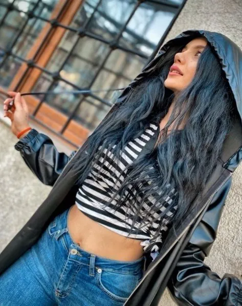 Sharvani C Tiktok Instagram | SON DAKİKA: TikTok fenomeni Dilan Koç'u öldürme ve ......  Kích thước ảnh Facebook, Instagram, YouTube, TikTok ...
 |Sharvani C Tiktok Instagram