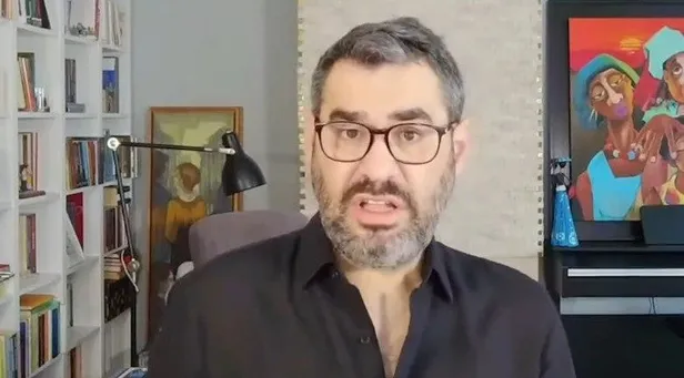 kilicdaroglu-lagimi-patlatti-mangirlarda-ic-hesaplasma-basladi-enver-ayseverin-dilinden-halk-tvnin-akceli-isle-1690221292051.jpeg Kılıçdaroğlu lağımı patlattı mangırlarda iç hesaplaşma başladı! Enver Aysever'in dilinden Halk TV'nin akçeli işleri: Tehditler, haraca bağlanan belediyeler...-3