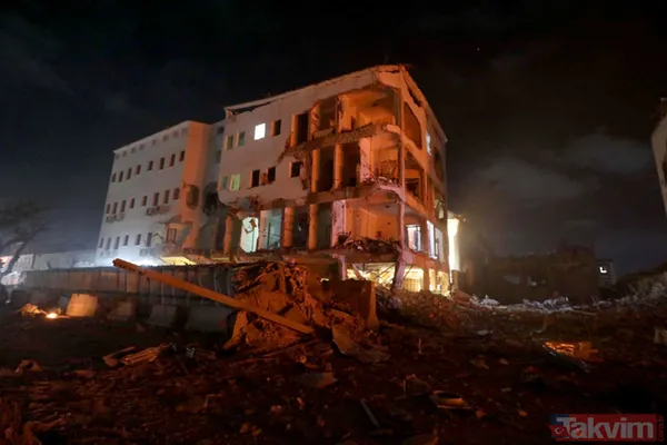Somali'de bombalı saldırı! Çok sayıda ölü ve yaralı var - 7