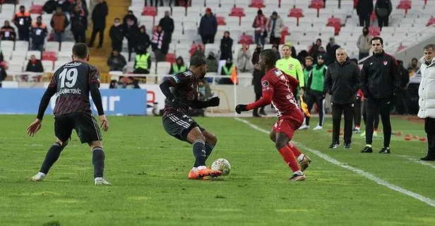 Beşiktaş, Sivas deplasmanında tek golle boyun eğdi