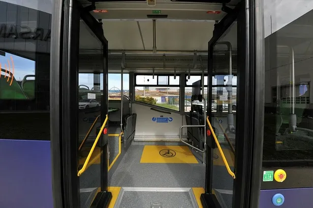 Başkan Erdoğan'ın test ettiği sürücüsüz elektrikli otobüs 'Otonom Atak Electric' Bursa'da tanıtıldı-3
