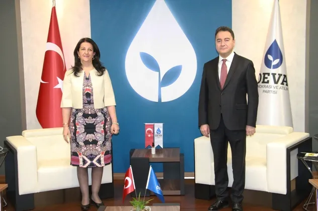 Ali Babacan'ın partiden ihraç ettiği Musa Malik Yıldırım'dan flaş açıklama: "HDP'nin 3'üncü eş genel başkanı gibi davranıyor"