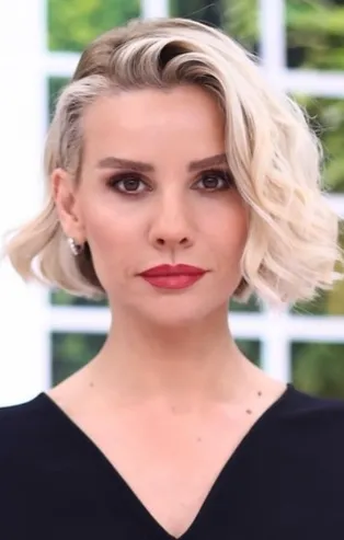 ESRA EROL İZLE - ATV SON BÖLÜM - 23 ARALIK 2022 | Kocası, teyzesinin geliniyle kaçtı! Yasemin, kocası Ali ile ilk kez karşı karşıya...