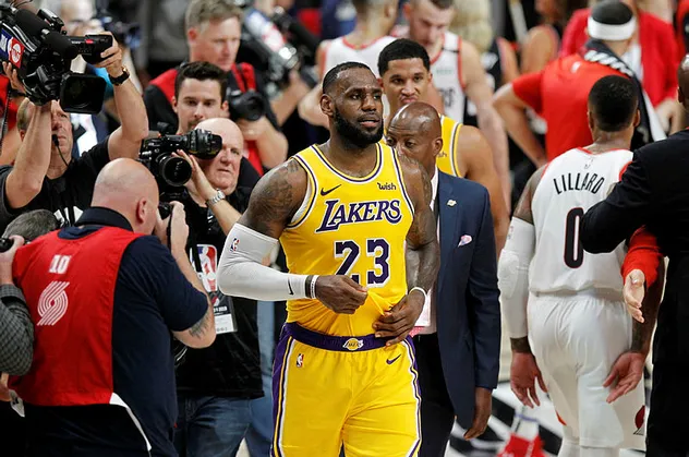 LeBron James'in çabası Lakers'a yetmedi (Portland Trail Blazers 128-119 LA Lakers)