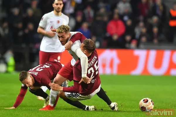 Galatasaray Prag'dan mutsuz dönüyor! Avrupa'ya veda ettik - 1