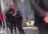 Kars’ta liseli kızların kavgası kamerada