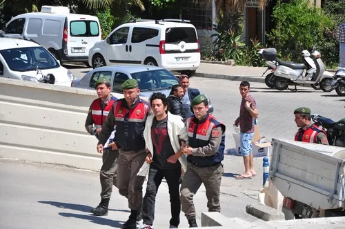 Ünlü oyuncu uyuşturucudan tutuklandı!-3
