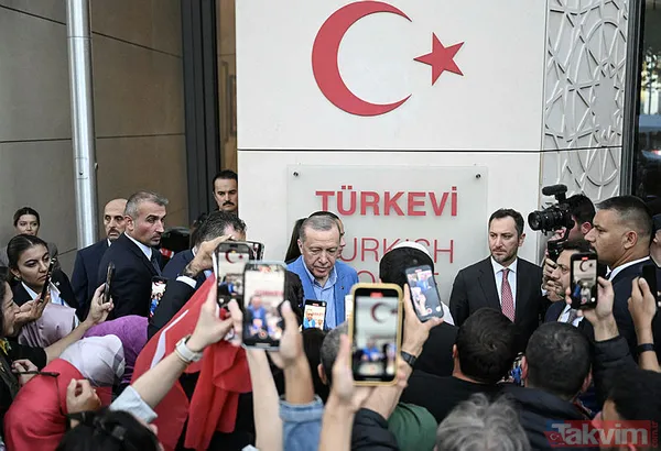 Başkan Erdoğan'a sevgi seli! Türkevi'nde coşkuyla karşılandı - 10