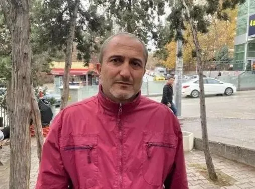 ankara-keciorende-basibos-kopeklerin-saldirisina-ugrayan-tunahan-yilmazdan-haber-var-solunum-makinesinden-ayri-1702561711963.jpeg Ankara Keçiören'de başıboş köpeklerin saldırısına uğrayan Tunahan Yılmaz'dan haber var: Solunum makinesinden ayrıldı-5