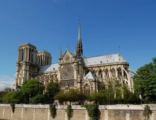 Notre Dame Katedrali nerede?