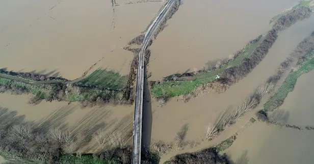 'Turuncu alarm' verilen Ergene Nehri taştı... Çiftçi çok memnun