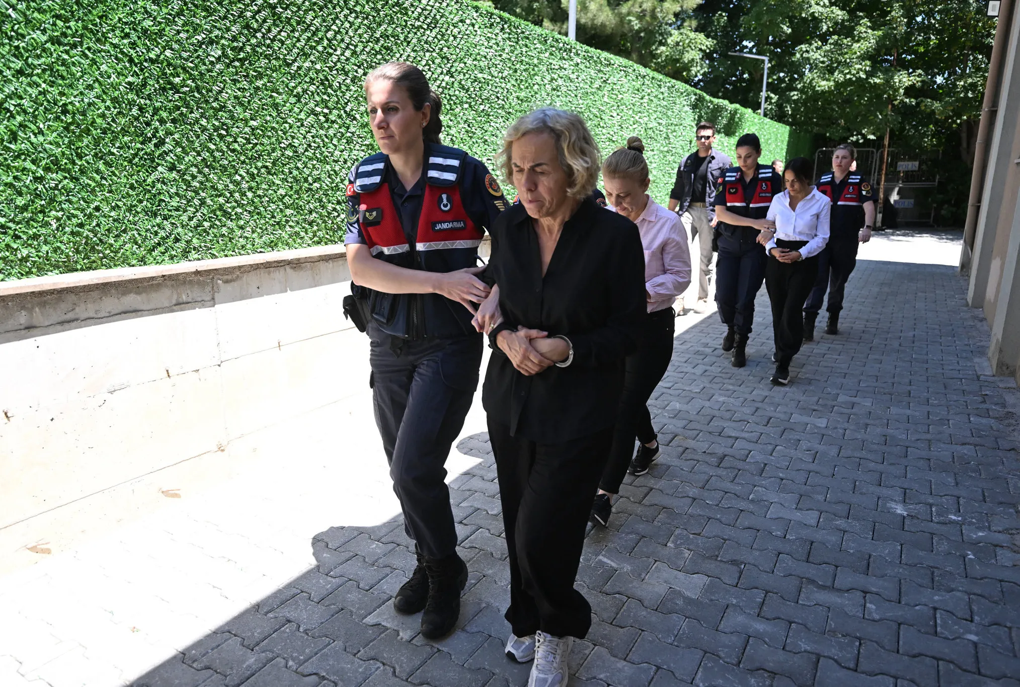 Grand Kartal Otel davasında hesap soruluyor