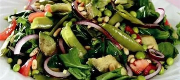 Avokadolu Bezelye Salatası Tarifi