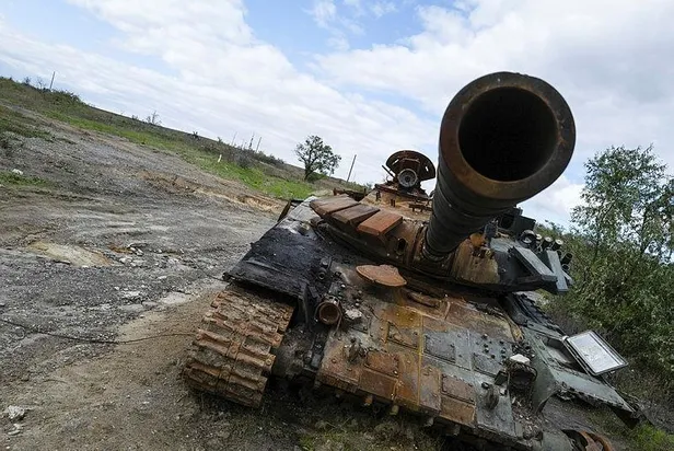 pentagon-ukraynaya-icerisinde-harm-fuzelerinin-de-oldugu-725-milyon-dolarlik-ek-silah-ve-muhimmat-yardimi-yapa-1665792372733.jpeg Pentagon, Ukrayna'ya içerisinde HARM füzelerinin de olduğu 725 milyon dolarlık ek silah ve mühimmat yardımı yapacak-9