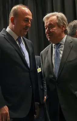 Çavuşoğlu'ndan Kıbrıs için diplomasi trafiği