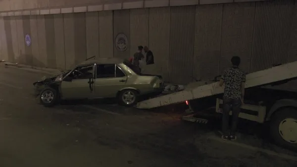 kayseride-6-arac-alt-gecitte-birbirine-girdi-4-yarali-1655755134040.jpg Kayseri’de 6 araç alt geçitte birbirine girdi: 4 yaralı-3