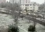 Ankara'da 2021 yılının ilk karı yağdı