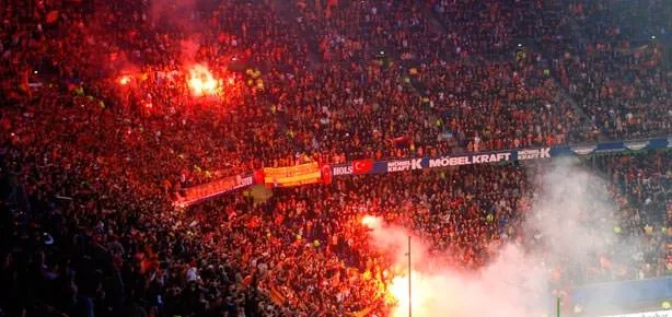 Arena’da küfür alarmı