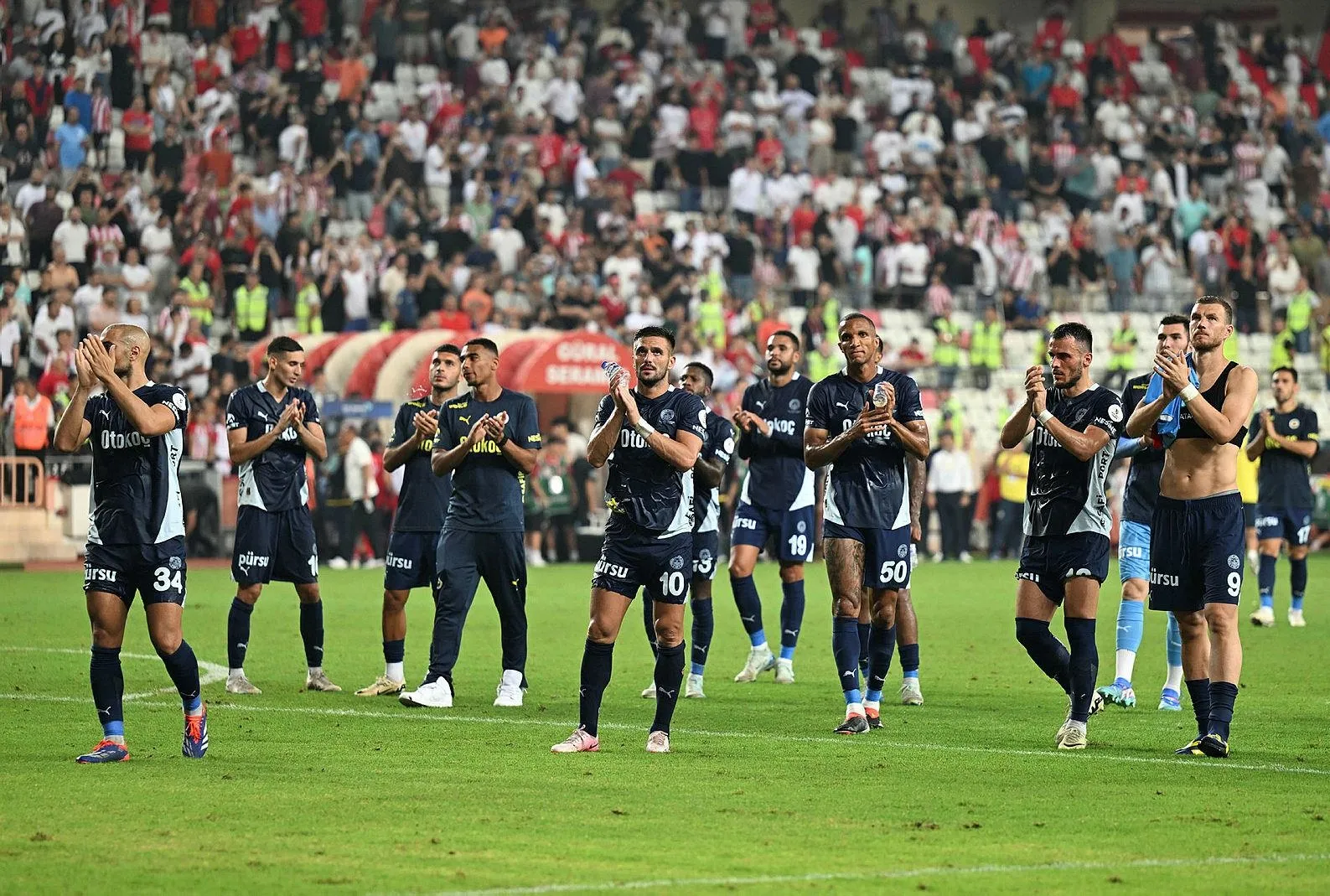 ÖZEL | Fenerbahçe’de ayrılık! Menajerine bildirdi