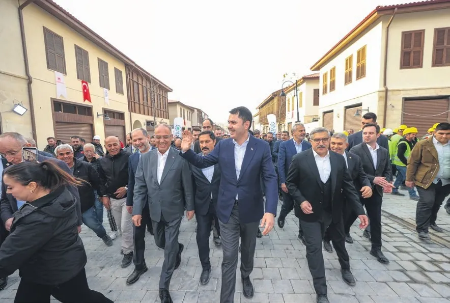 Bakan yerinde inceledi