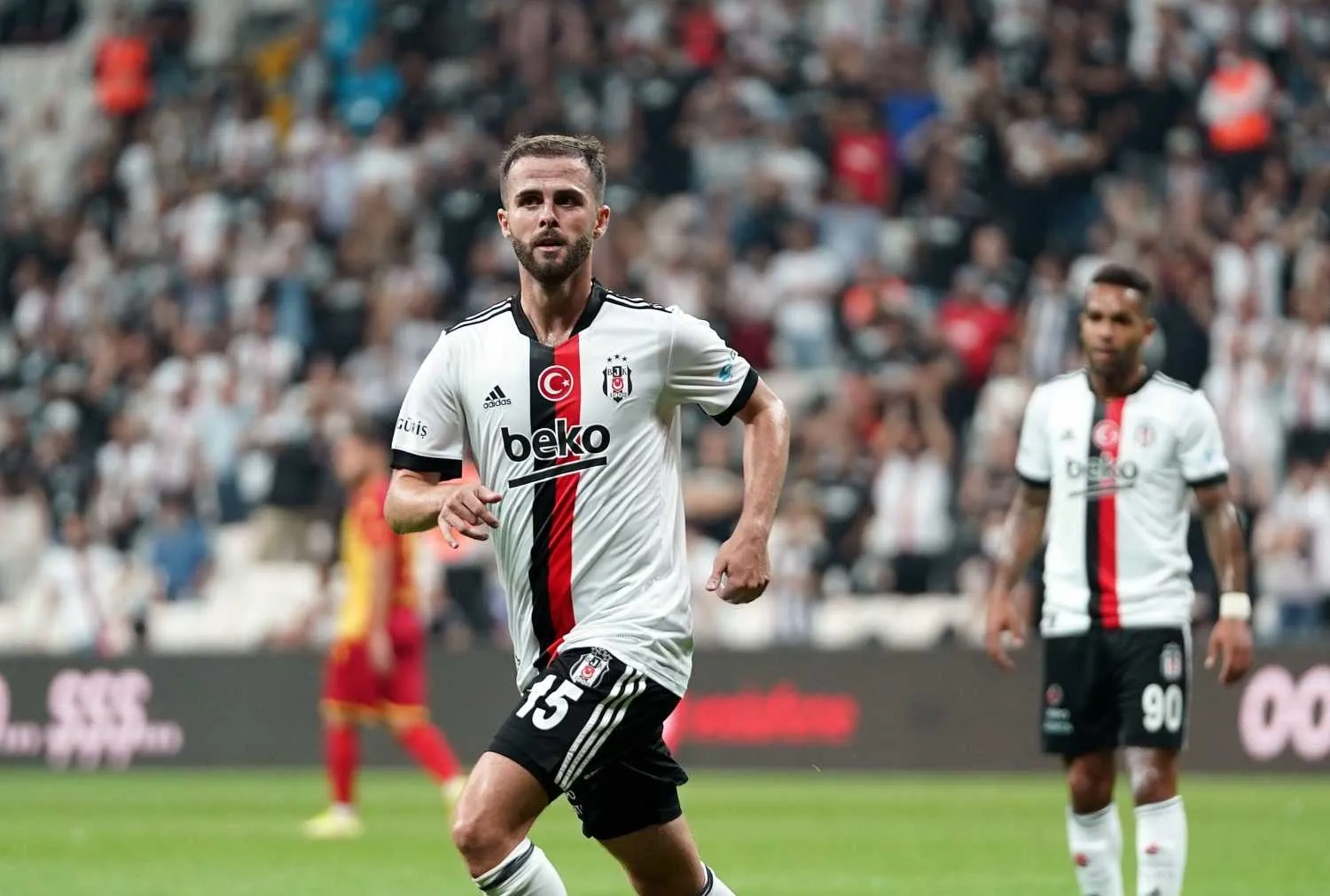 Fenerbahçe için Dusan Vlahovic açıklaması