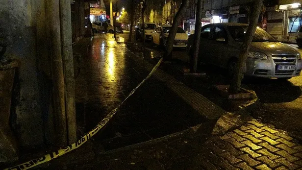 Diyarbakır'da ilçe emniyet müdürlüğüne el yapımı patlayıcıyla saldırı-5